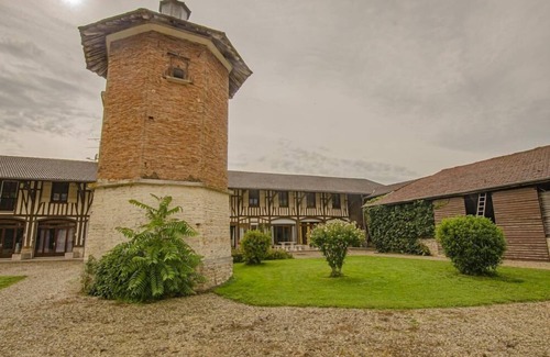 Crespy-le-Neuf House | Le Gîte du Château 1 - CRESPY LE NEUF