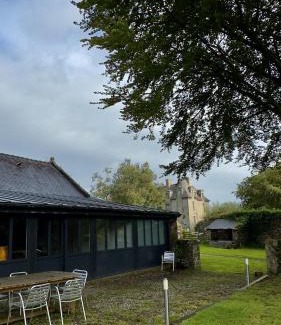 Lannilis House | Le Gîte les NUZ (parc du château de Keroüartz)