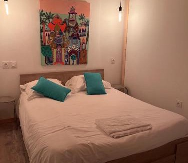 Lannilis House | Le Gîte les NUZ (parc du château de Keroüartz)