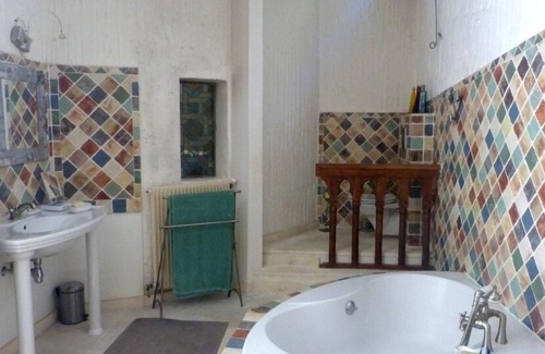 Lambesc Other | Le Gallatras, a house of character