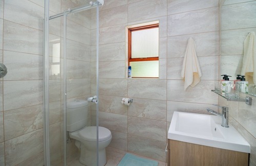 Cape Town Apartment | Le Gaulois - Holiday sea facing flats - Le Palmier