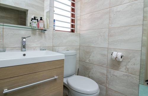 Cape Town Apartment | Le Gaulois - sea facing flats - Sea Urchin