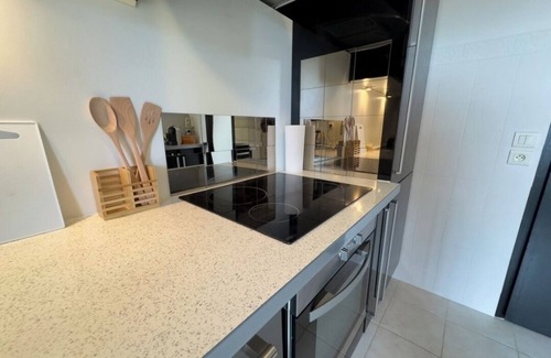 Ornex Apartment | Le Genève-Parking Garage & Balcony-air-conditioned