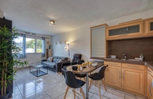 Gieres Apartment | Le Giérois - Gare - Parking