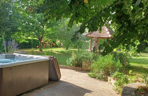 Cahors House | Le Gite de l'Archipel