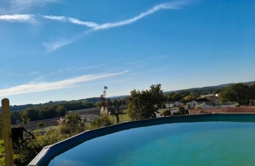 Ribagnac House | Le Gite Du Pech Chabrol