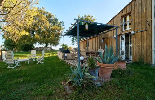Ribagnac House | Le Gite Du Pech Chabrol