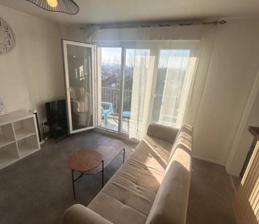 Plantieres Queuleu Apartment | Le Gousset Wifi Parking Un Séjour à Part