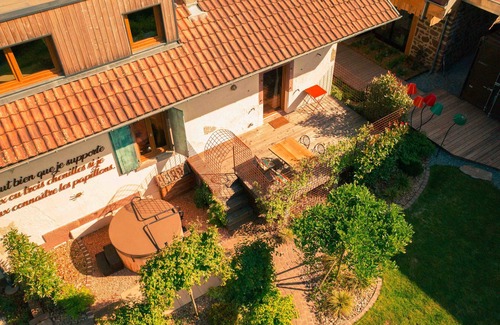 Guebwiller House | Le Grand Petit Prince I Romantic retreat for nature lovers I Jacuzzi