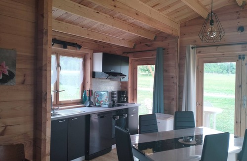 Montferrand-du-Perigord Ski Chalet | Le Hameau des Champs Chalet N°1
