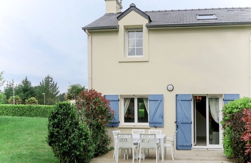 Crozon House | Le Hameau de Peemor Pen M.6X by Interhome