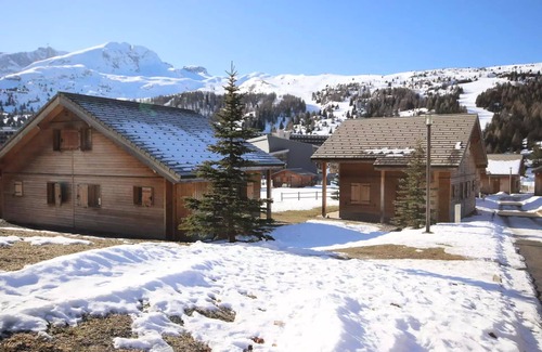 Saint-Etienne-en-Devoluy Ski Chalet | Le Hameau Du Puy Residence - Chalet 6 people duplex- Le Hameau du Puy