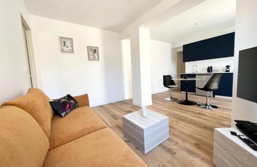 Le Treport Apartment | Le Hausmanien, à deux pas du port