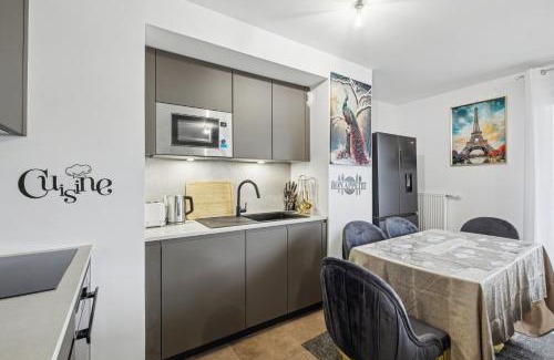 Bezons Apartment | Le Havre de Paix