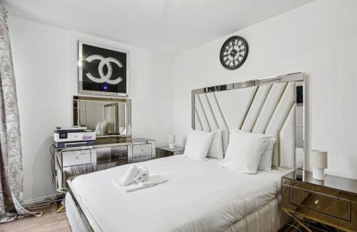 Bezons Apartment | Le Havre de Paix