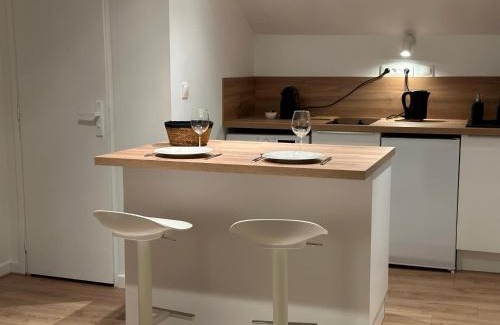 Poincare - Foch - Anatole France - Croix de Bourgogne Apartment | Le havre Isabey - Appartement coquet et calme