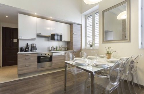 La Croix Rousse Apartment | Le Jacquard