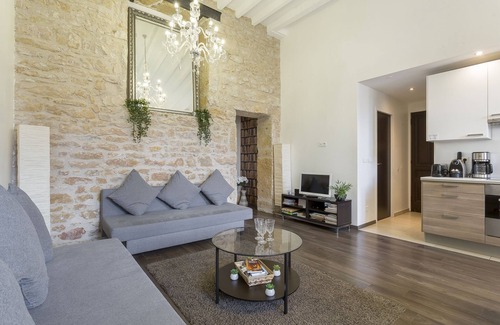 La Croix Rousse Apartment | Le Jacquard