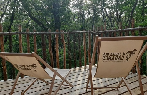 Gilly-sur-Loire Ski Chalet | Le Jardin Des Cabanes