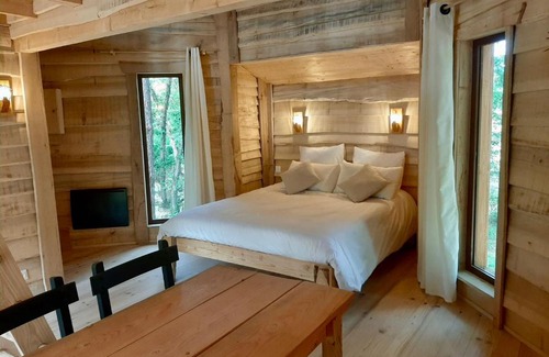 Gilly-sur-Loire Ski Chalet | Le Jardin Des Cabanes