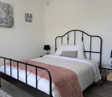 Foix Apartment | Le Jardin Secret, Vue sur le château & Parking