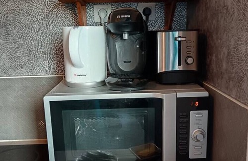 Fontainebleau Apartment | Le Jardin suspendu sleeps 3