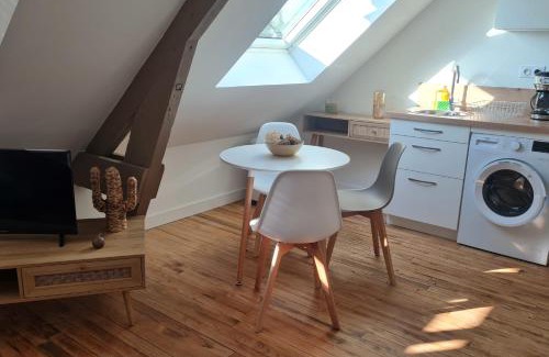 Hennebont Apartment | Le Jaures 5 - T2 - Dernier Etage