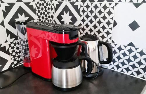 Pyramides Apartment | Le Jules Val - Studio cosy en résidence + Parking + Wi-fi