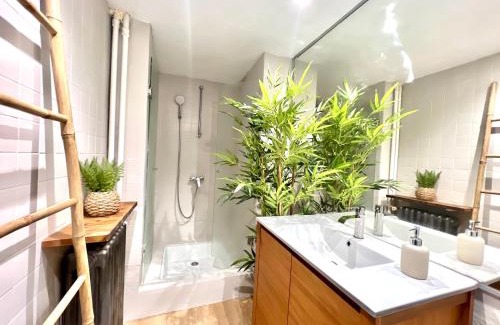 Chasseneuil-du-Poitou Apartment | ~ Le Jungle ~ Petit cocon au porte du Futuroscope