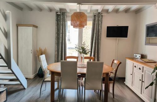 Dieppe Apartment | LE KALEHO, Grand Duplex au coeur de Dieppe - NETFLIX