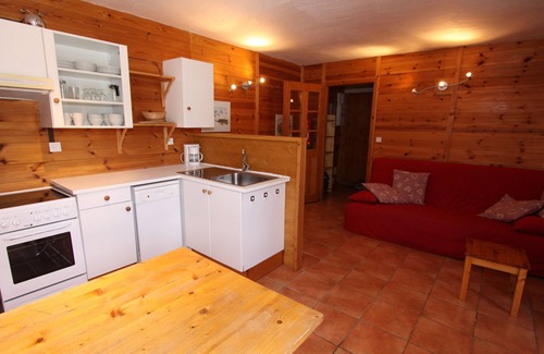 Nevache Ski Chalet | Le Leyrier: Hameau des Chazals Nevache Hautes Alpes