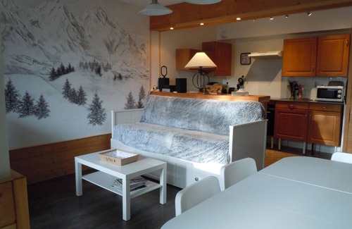 Laveissiere Apartment | Le Lioran Appart Terrasse Dans un Chalet au Rocher du Cerf à 500 m de la Station