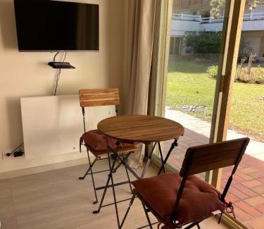 Deauville City Centre Apartment | Le Loft Bleu Deauville - les Petites Planches