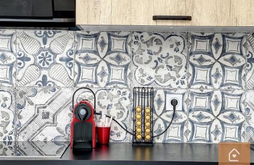 Chatellerault Apartment | Le Loft Climatisé - 6 personnes - Entrée autonome