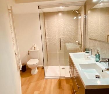 Lescure-dAlbigeois Apartment | Le Loft de l Horloge