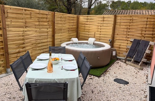 Callas Apartment | Le Loft de la Maison Rose