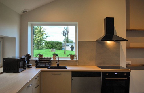 Renaison Bed & Breakfast | Le Logis des Écuries * - Charming rooms with swimming pool - Côte Roannaise