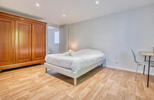 Perigueux House | le logis des remparts