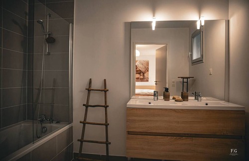 Sallanches Apartment | Le Méribel - Terrasse 83m2 - Vue Mont-Blanc