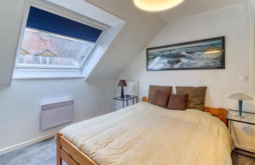 Gare Apartment | Le Majestin - Appt 6p Calais centre