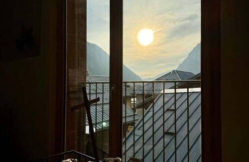 Champagny-en-Vanoise Apartment | Le Malatray - Spacious chalet with mountain view