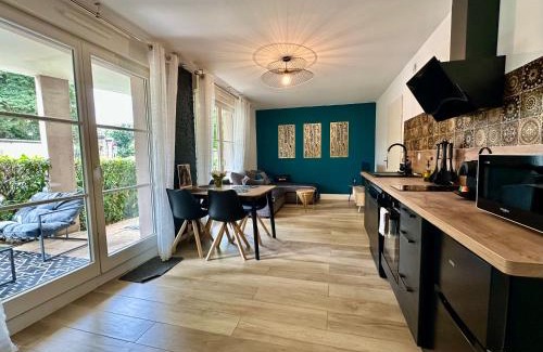 Nouvelle Ville Apartment | Le Mangin Privé