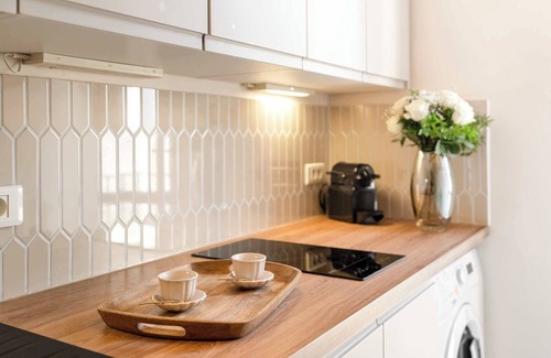 Arsenal Apartment | Le Marais - Fully refurnished flat with lift