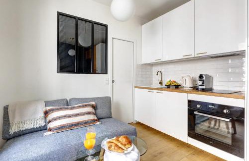 Enfants-Rouges Apartment | Le Marais & Place des Vosges - Paris Vacation Rentals
