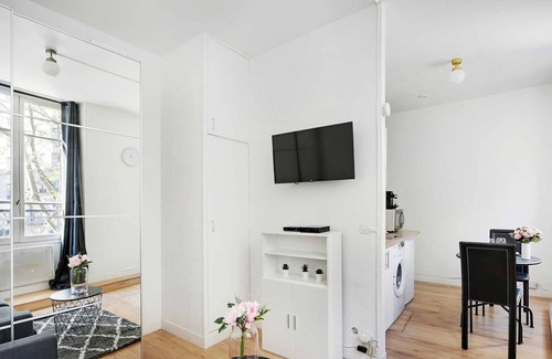 Enfants-Rouges Apartment | Le Marais - Rue de Bretagne