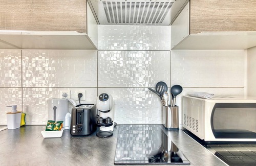 Jules Ferry - Recamier Apartment | Le Martini - Clim mobile - studio au Brotteaux – Métro B