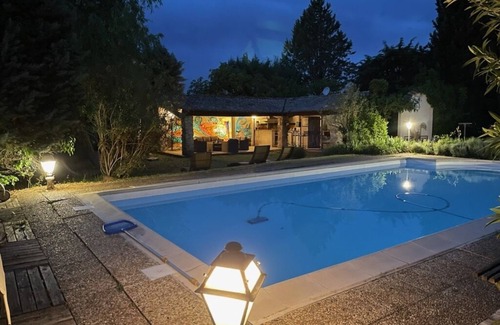 Monteux House | Le Mas Carradou Mas de Prestige en Campagne à 20 Minutes D'avignon