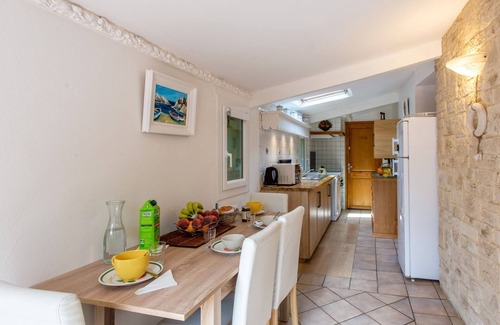 Cuers House | Le Mas Christine by Interhome