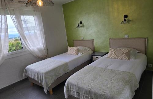 Manosque Hotel | Le Mas des Quintrands Manosque - Motel de charme