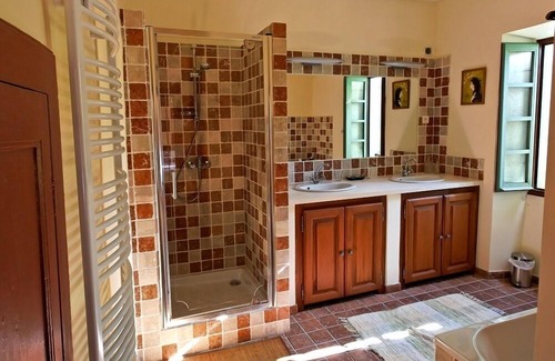 Aubussargues Bed & Breakfast | Le Mas des Sages